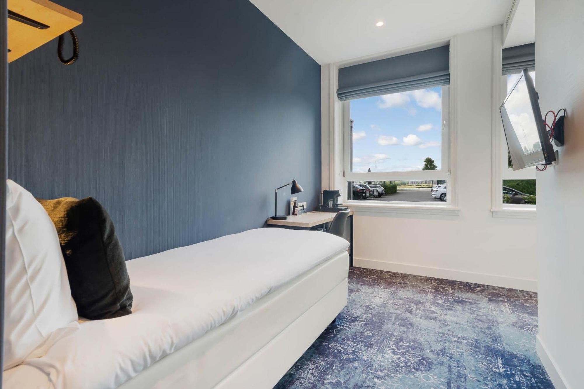 Hotel Maassluis Exteriör bild